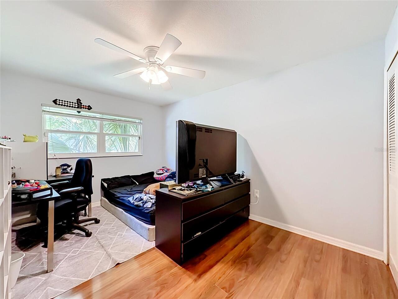 Listing Photo 34