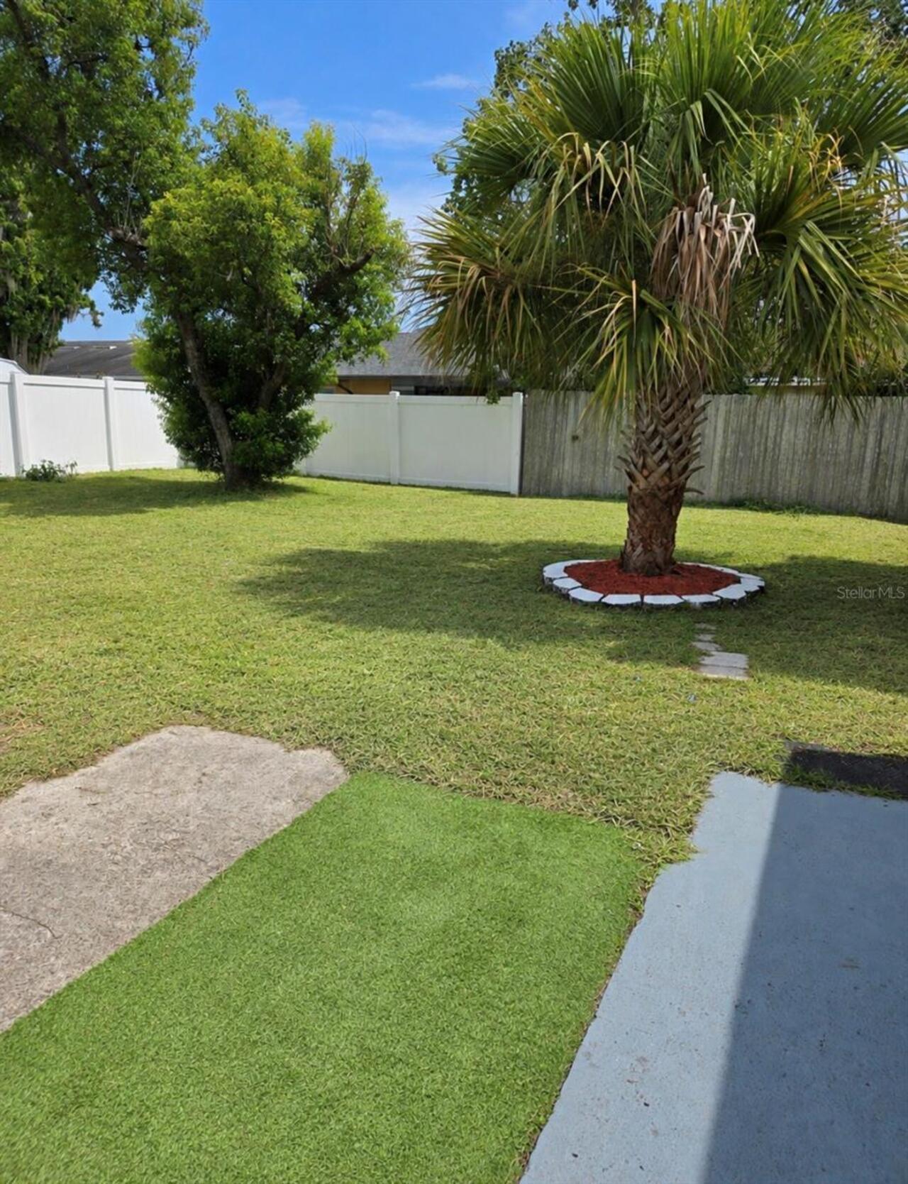 Listing Photo 8