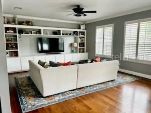 Listing Photo 7