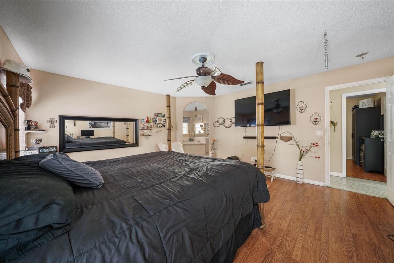 Listing Photo 23