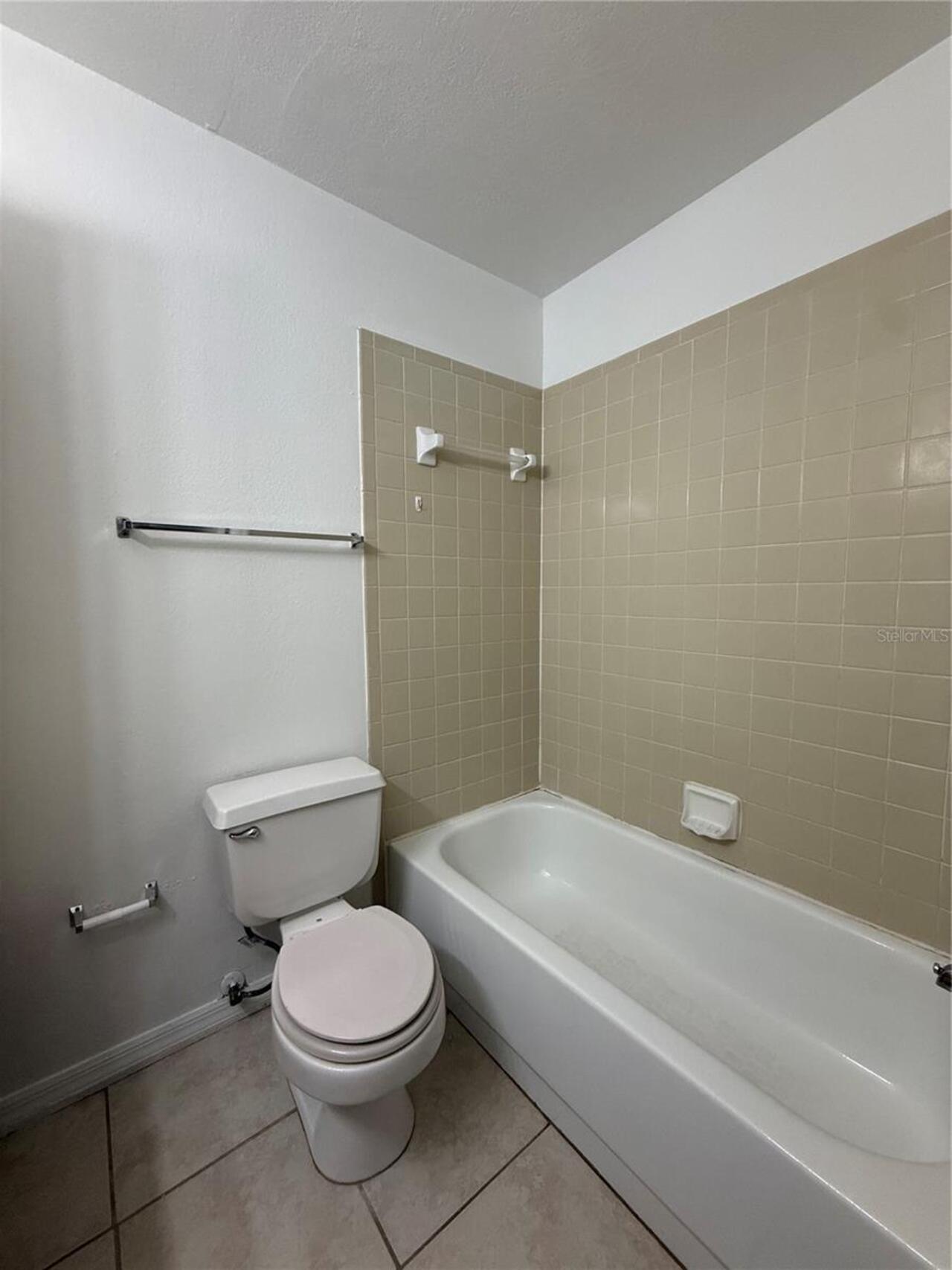 Listing Photo 9