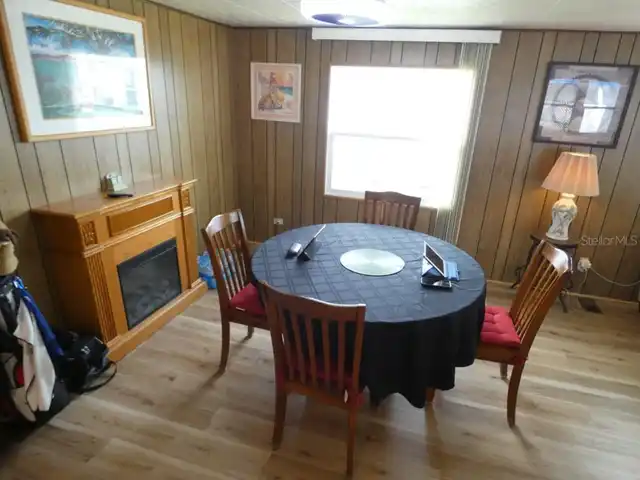 Listing Photo 16