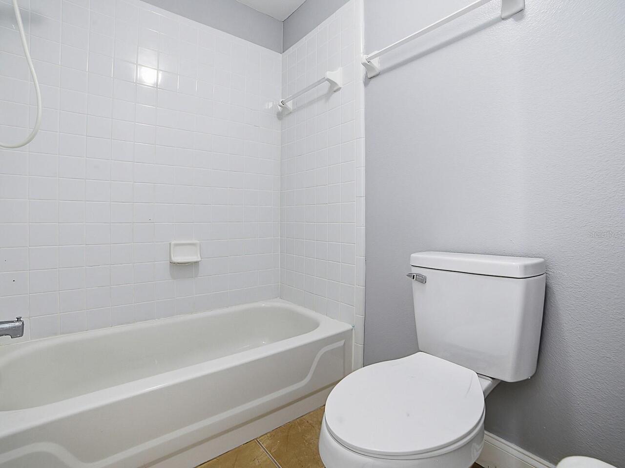 Listing Photo 18