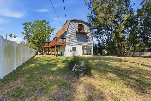 Listing Photo 44