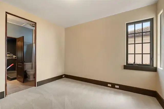 Listing Photo 41