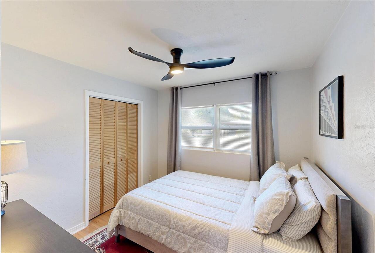 Listing Photo 14