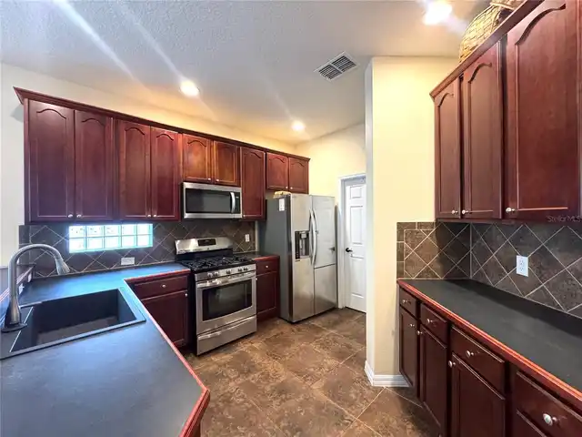 Listing Photo 13