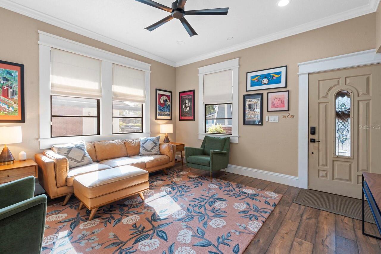 Listing Photo 10