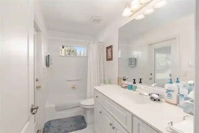 Listing Photo 25