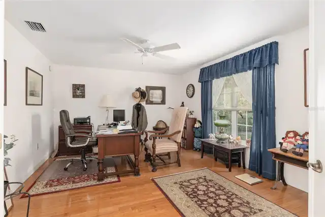 Listing Photo 27