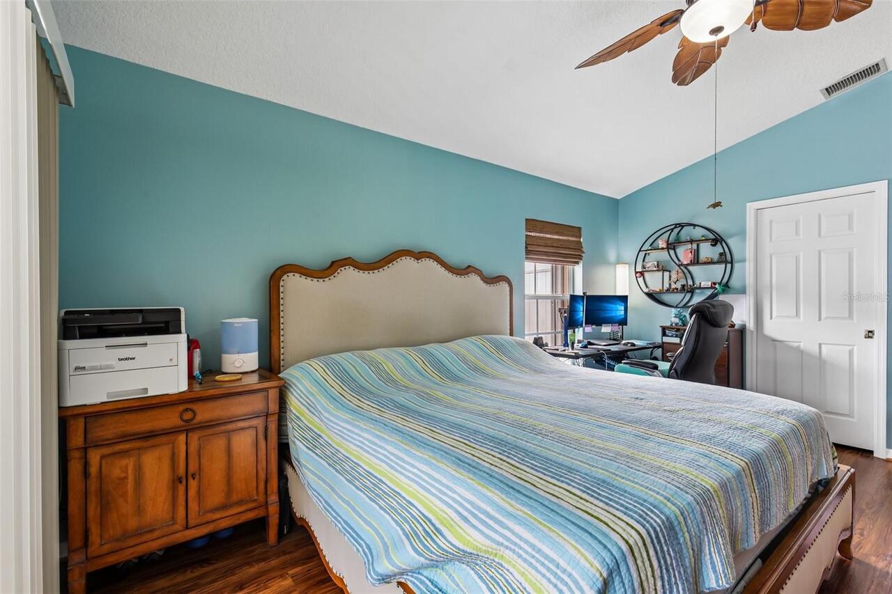 Listing Photo 14