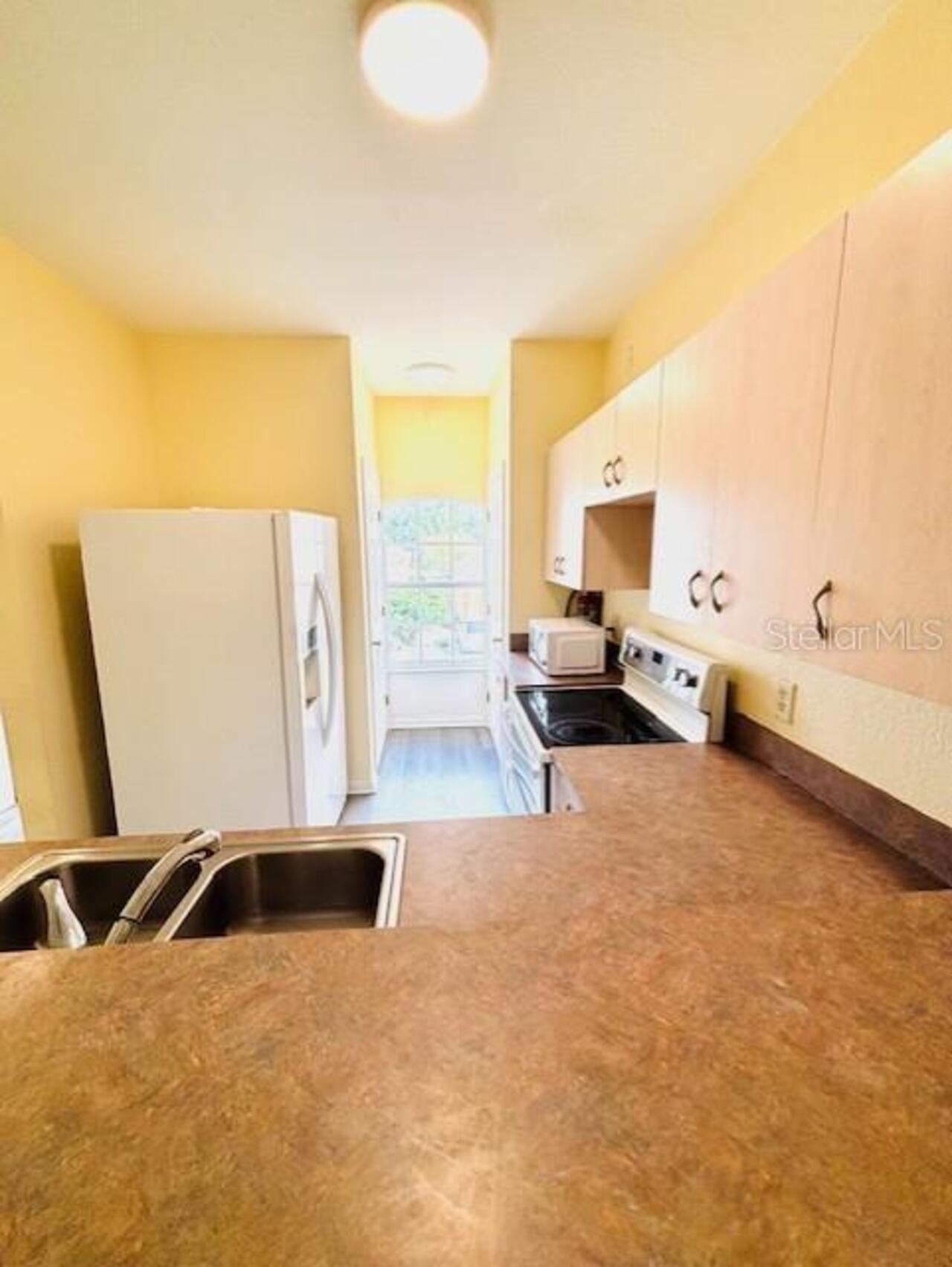 Listing Photo 14