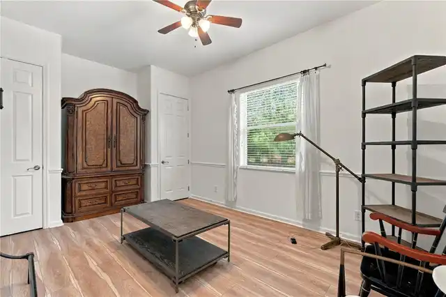 Listing Photo 32