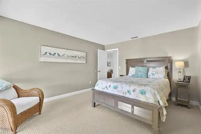 Listing Photo 28