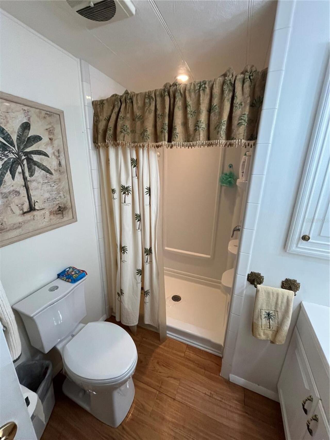 Listing Photo 21