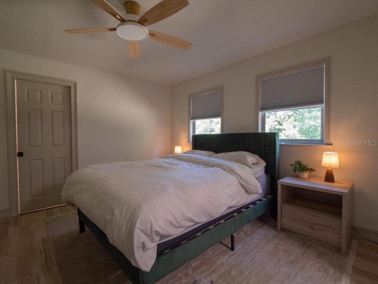 Listing Photo 14