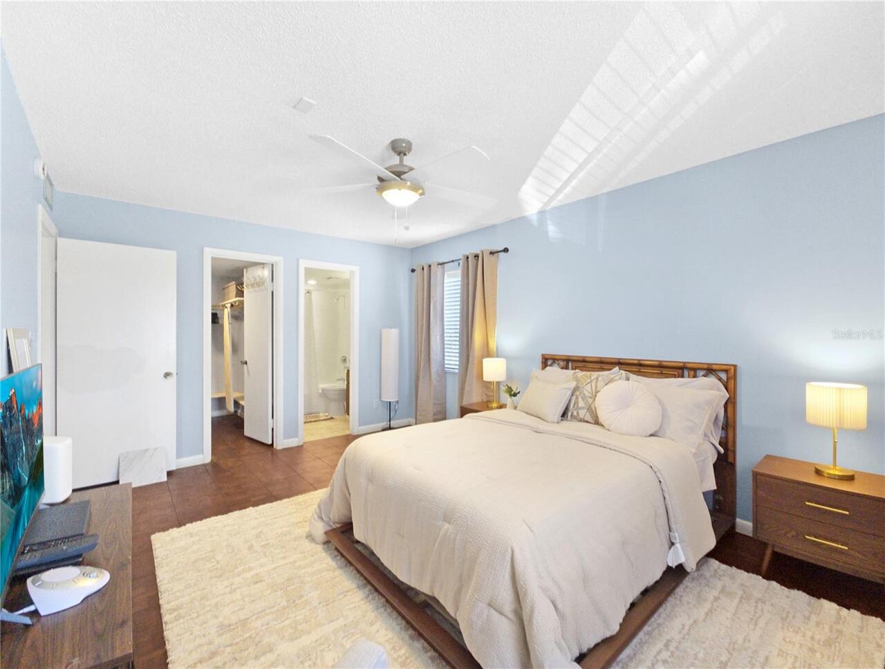 Listing Photo 16