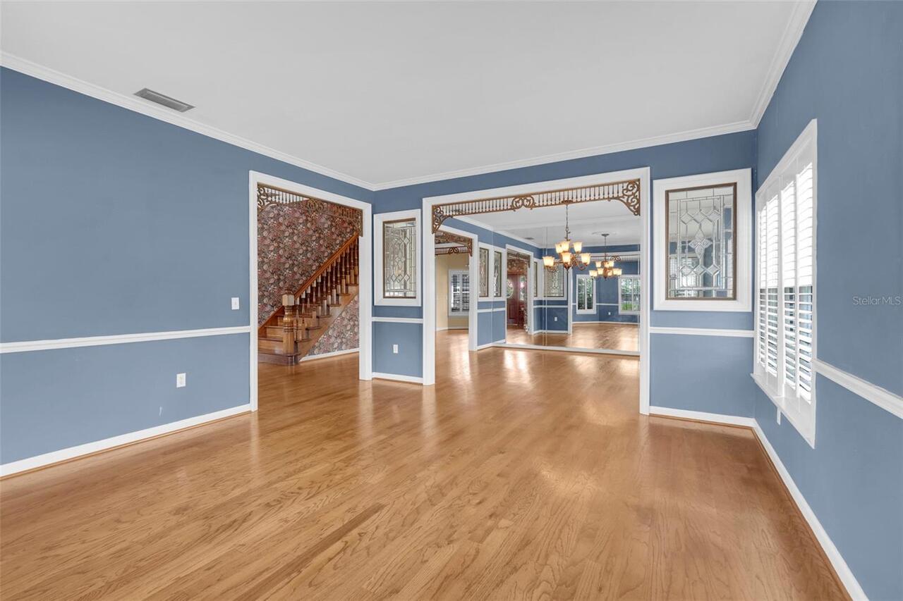 Listing Photo 10
