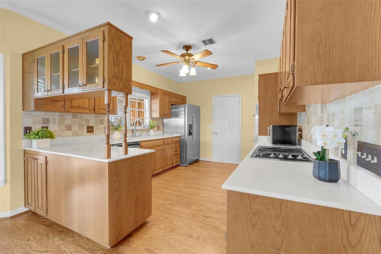 Listing Photo 16