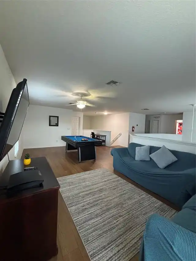 Listing Photo 10
