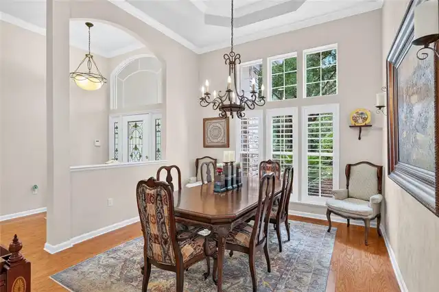 Listing Photo 10