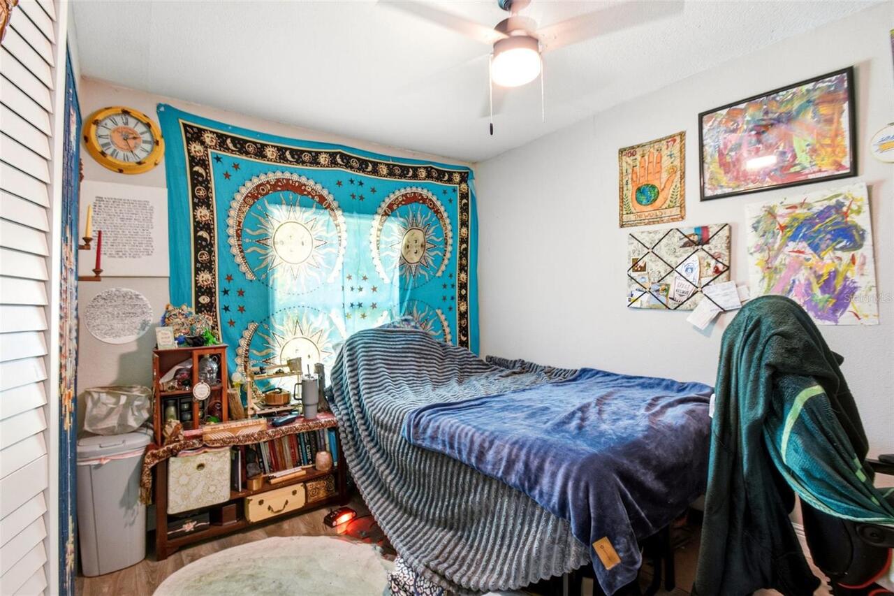 Listing Photo 16