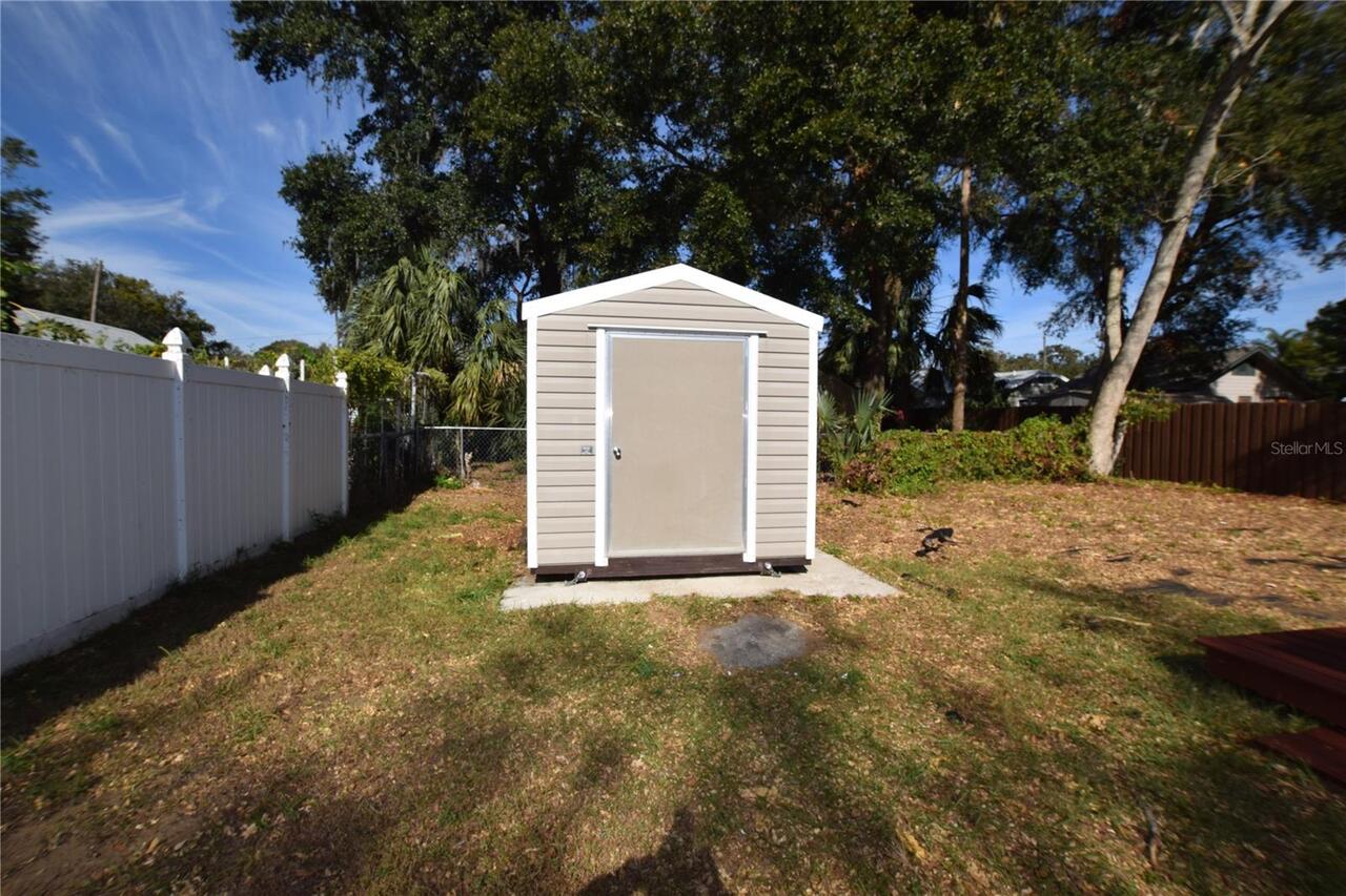 Listing Photo 10