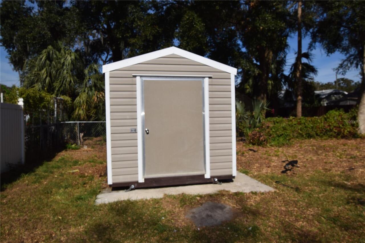Listing Photo 11