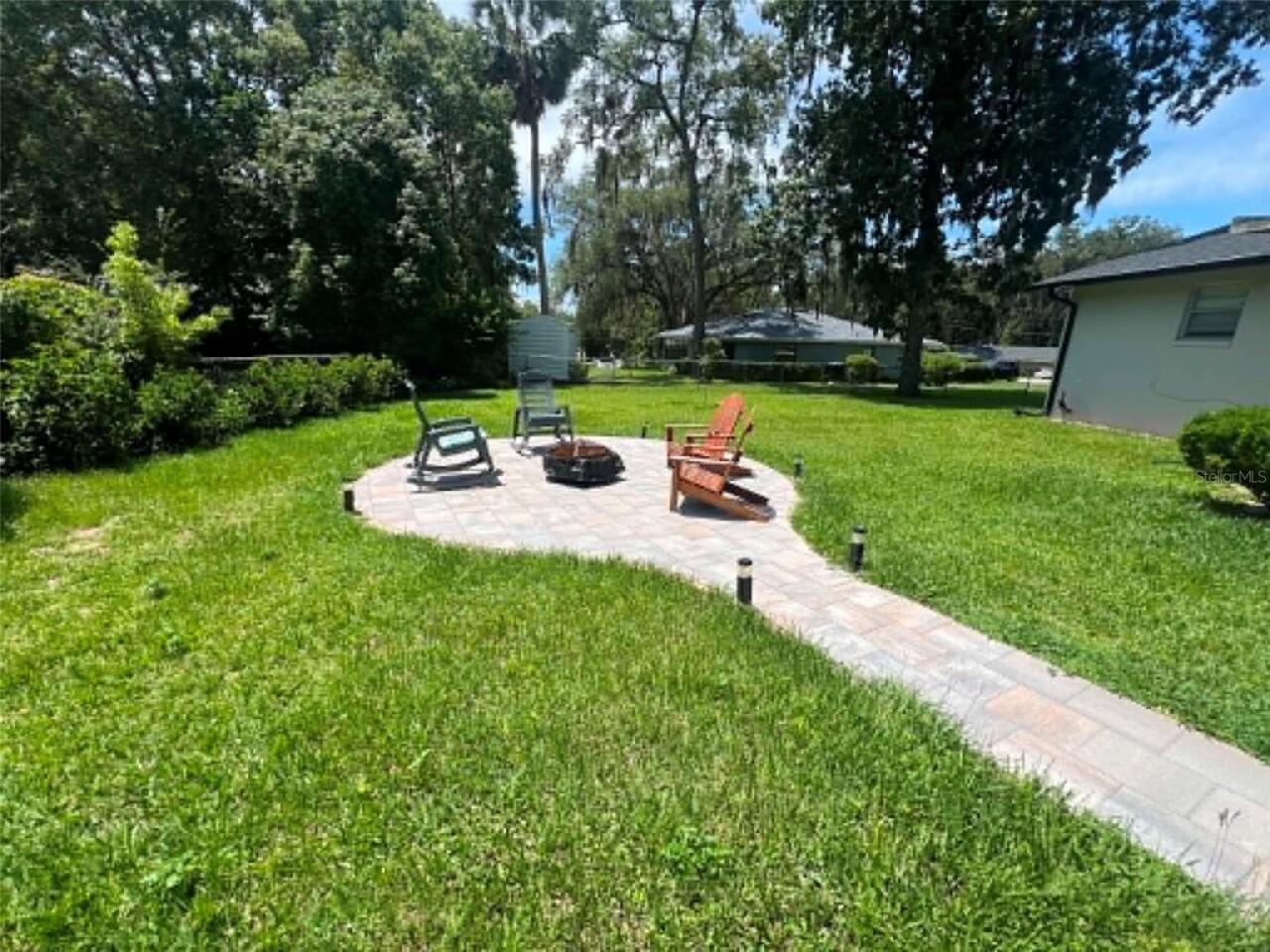 Listing Photo 16