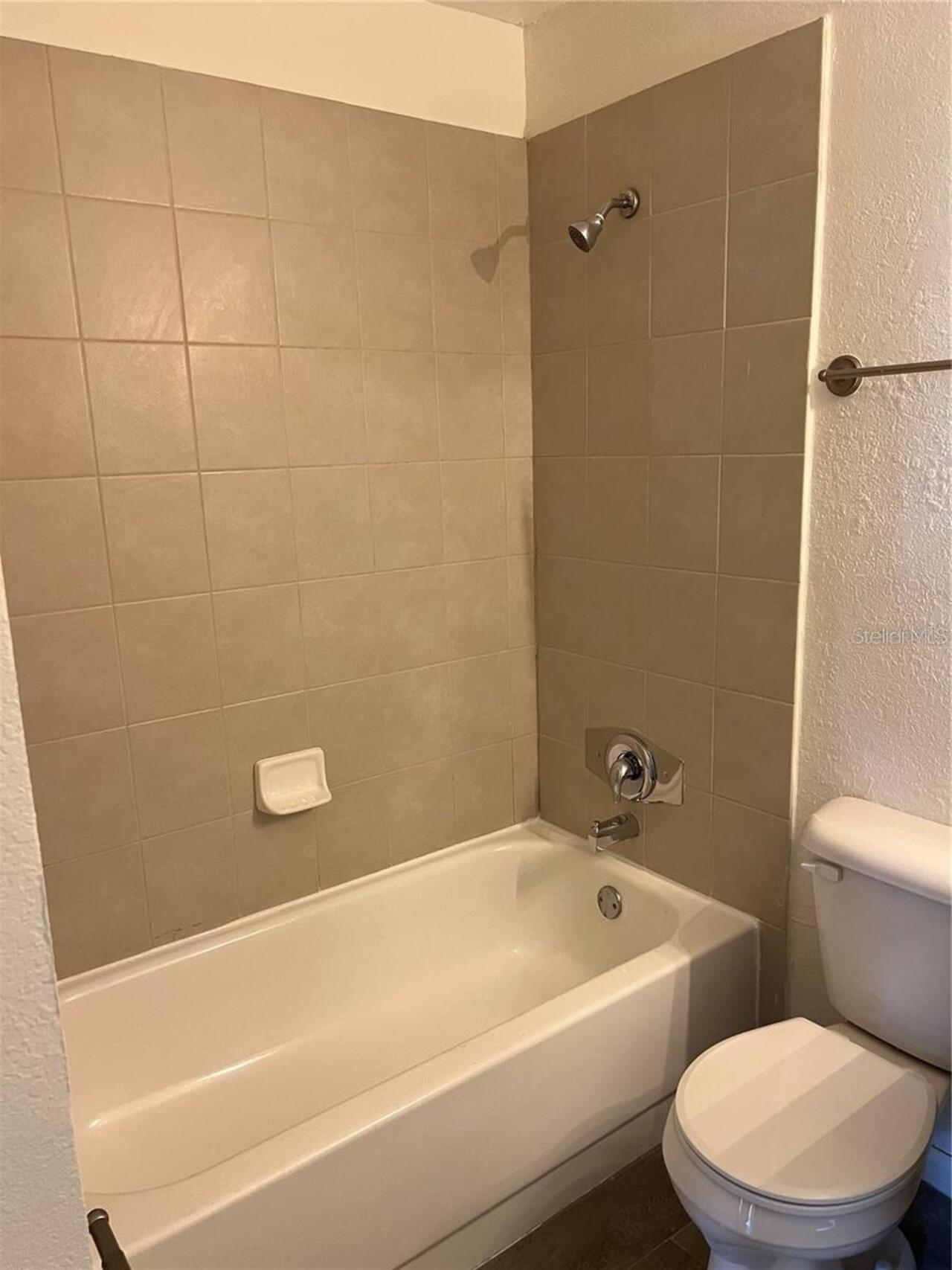 Listing Photo 19