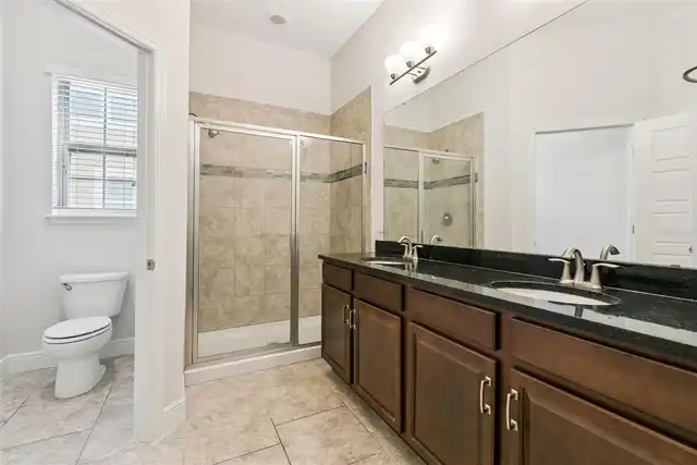Listing Photo 16