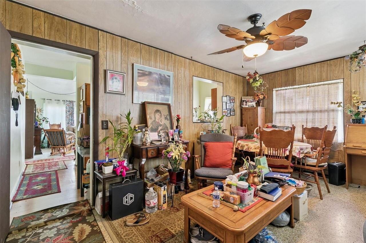 Listing Photo 10