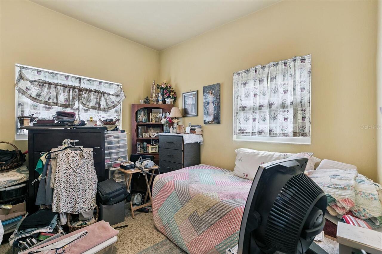Listing Photo 16