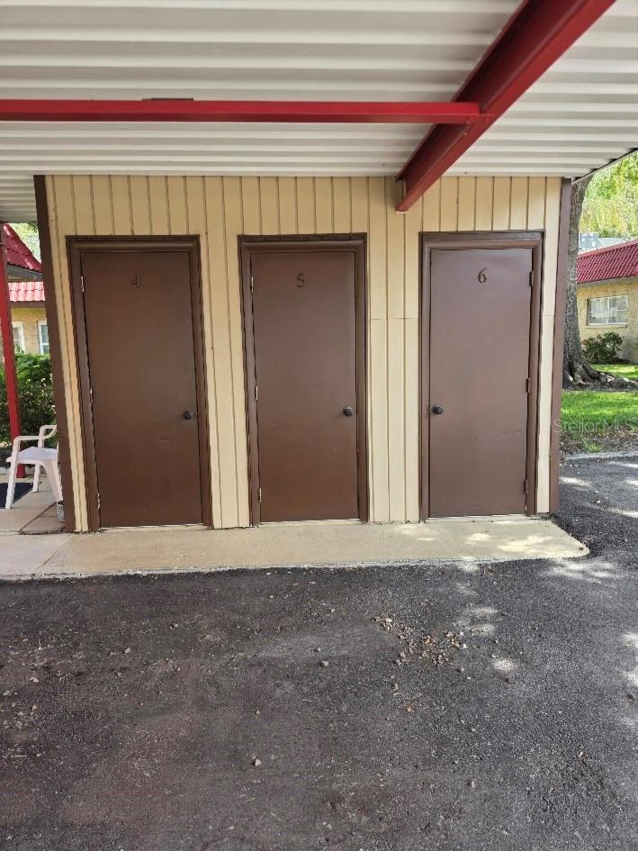 Listing Photo 18