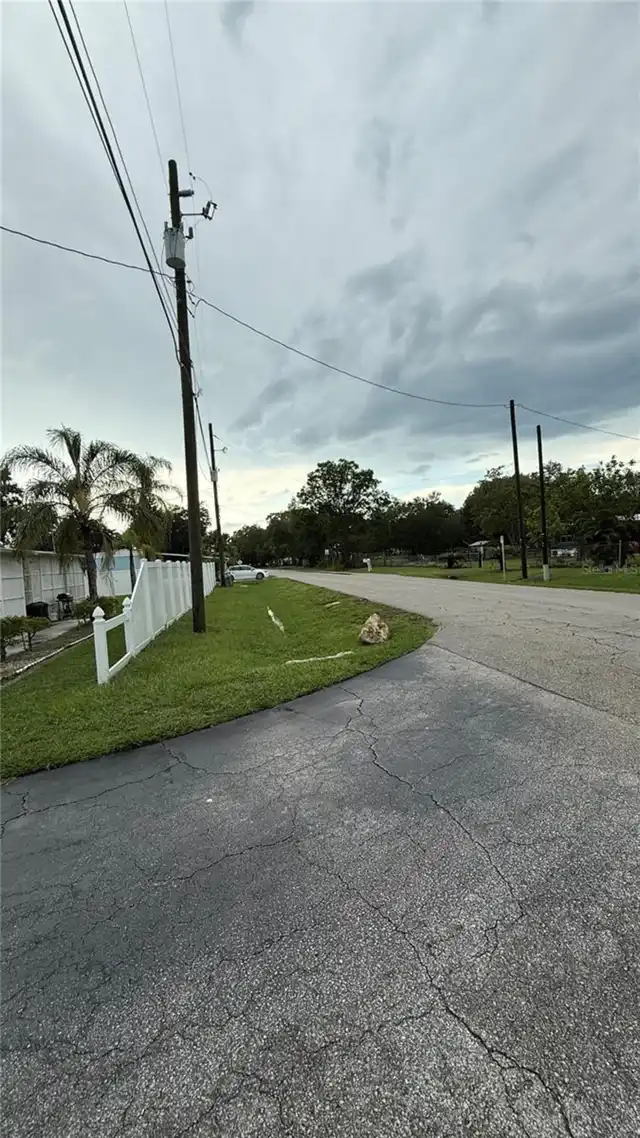 Listing Photo 23