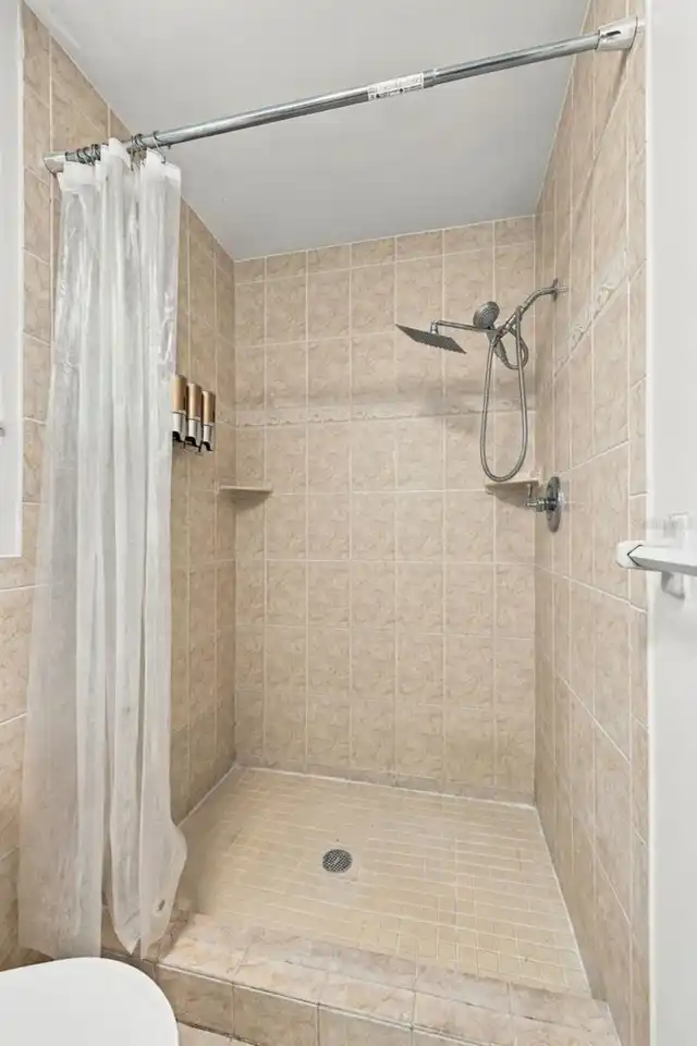 Listing Photo 22