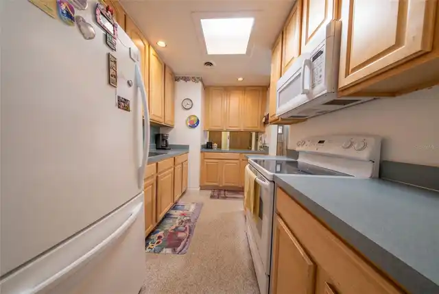 Listing Photo 15