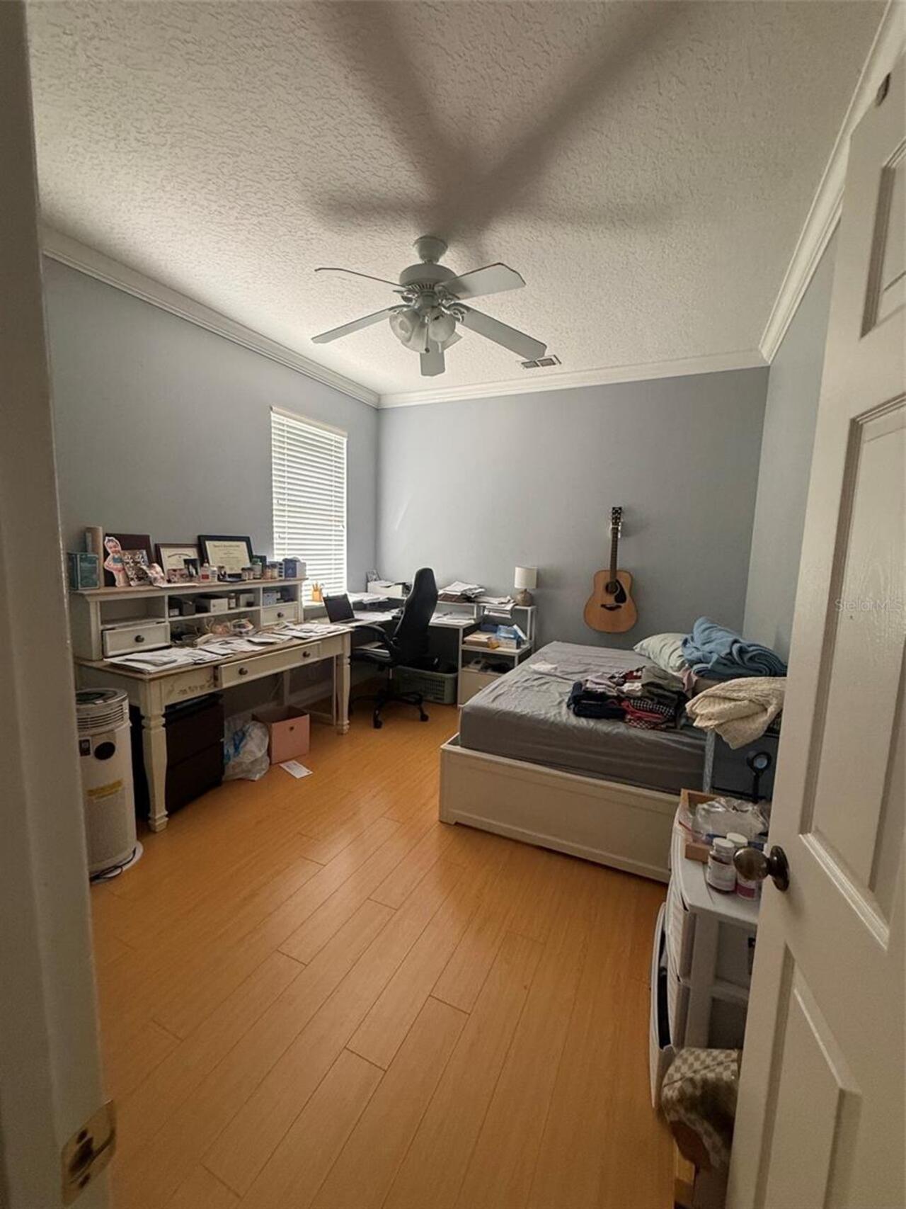 Listing Photo 9