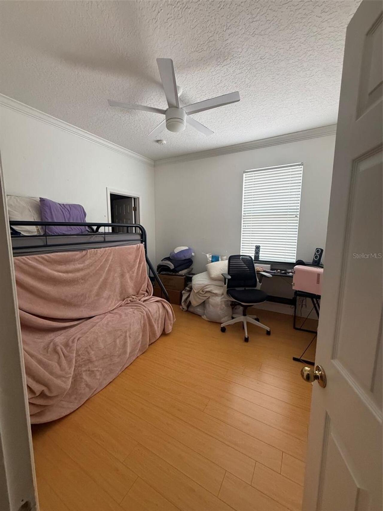 Listing Photo 16