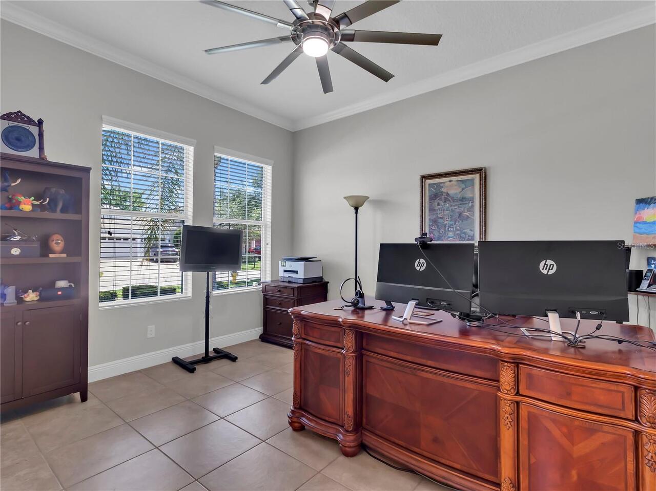 Listing Photo 11