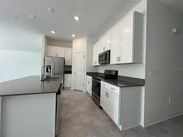 Listing Photo 13