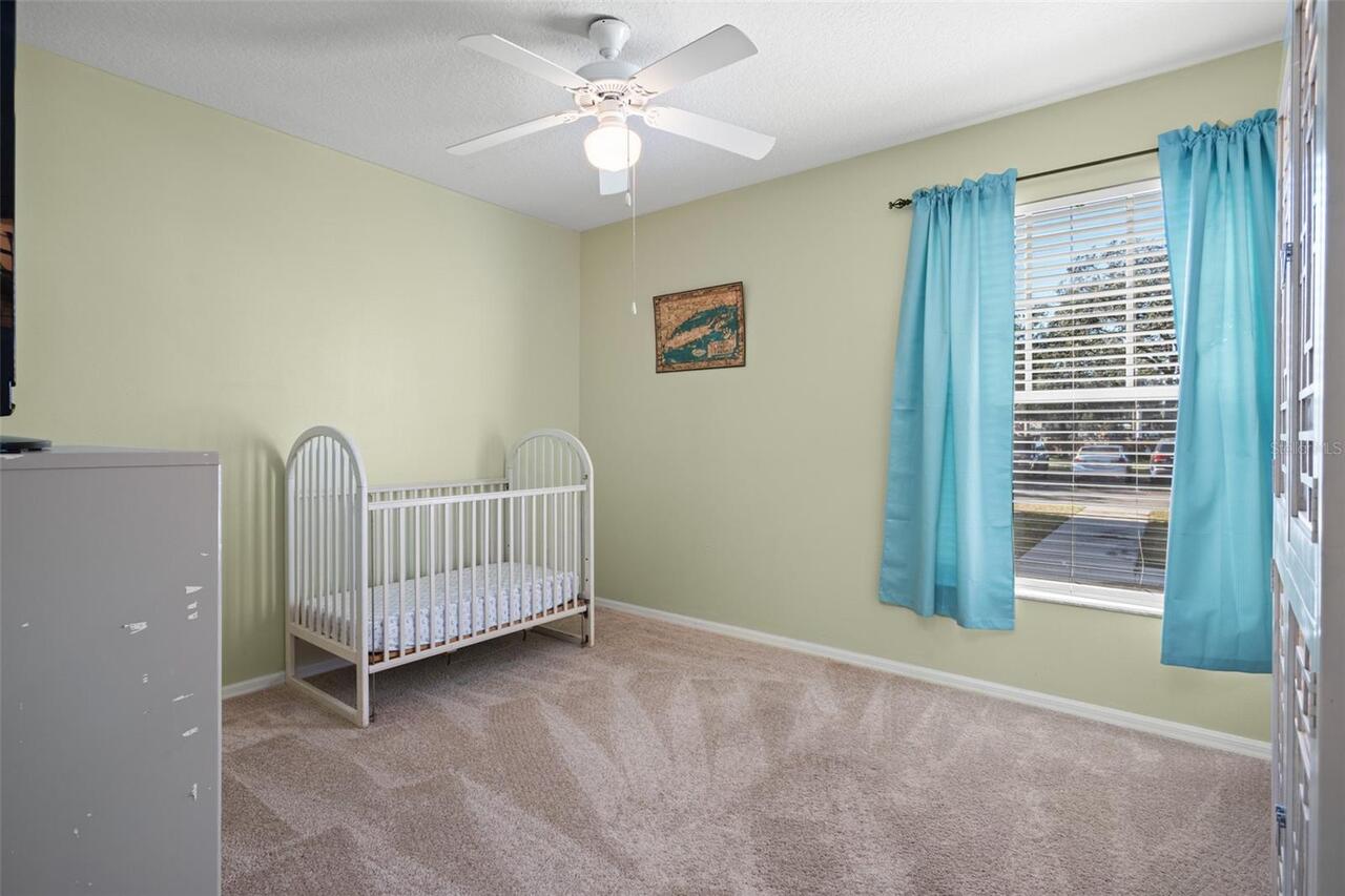 Listing Photo 12