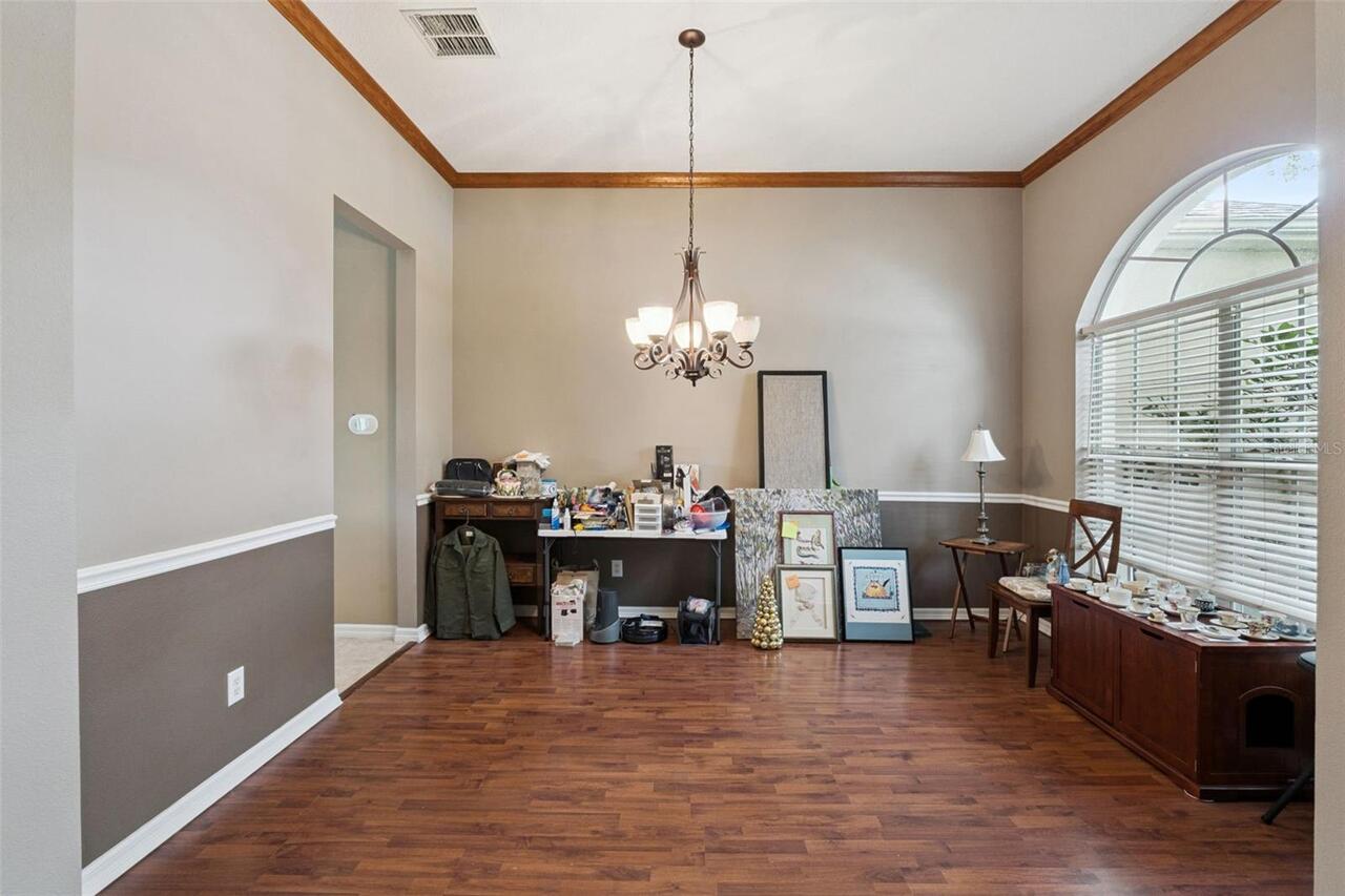 Listing Photo 14