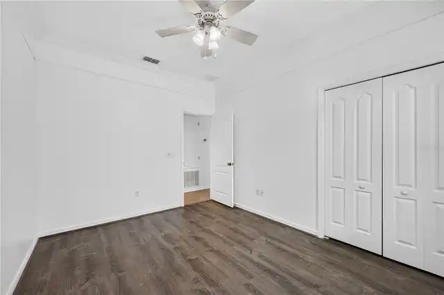 Listing Photo 38