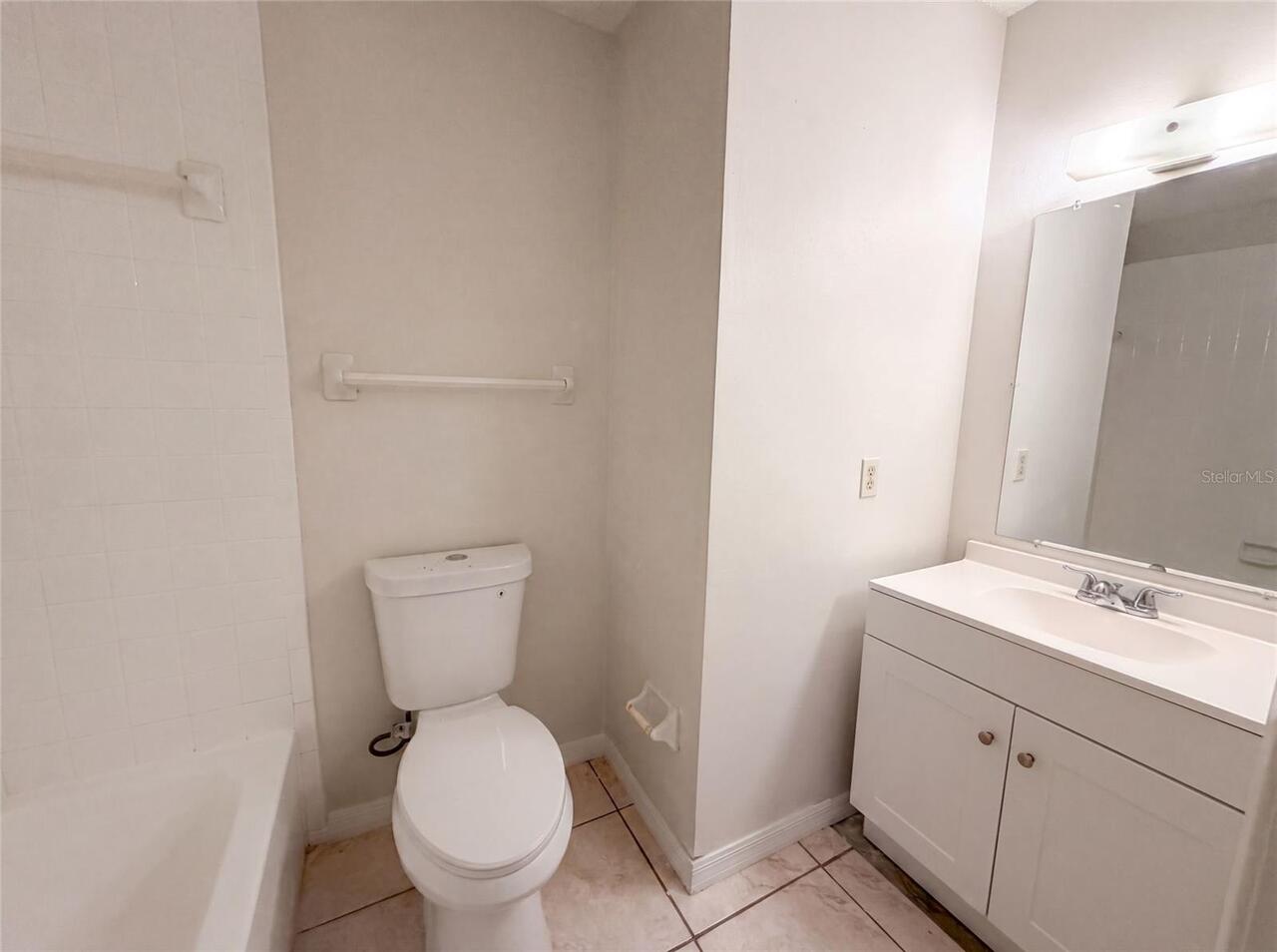 Listing Photo 14