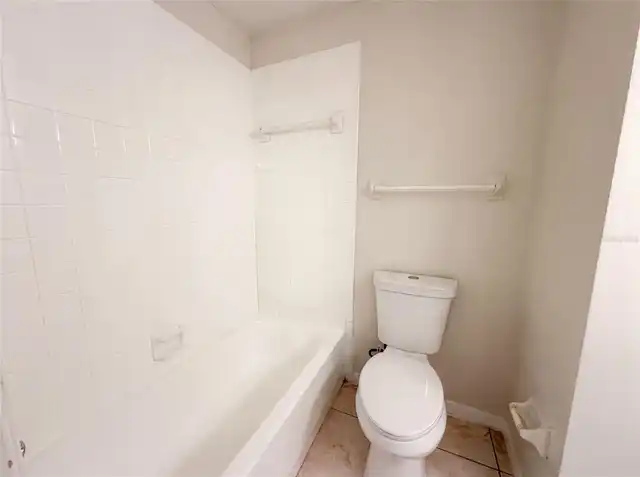 Listing Photo 6
