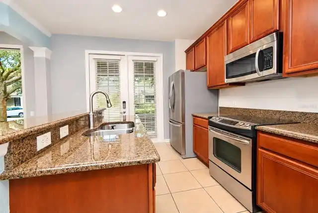 Listing Photo 7
