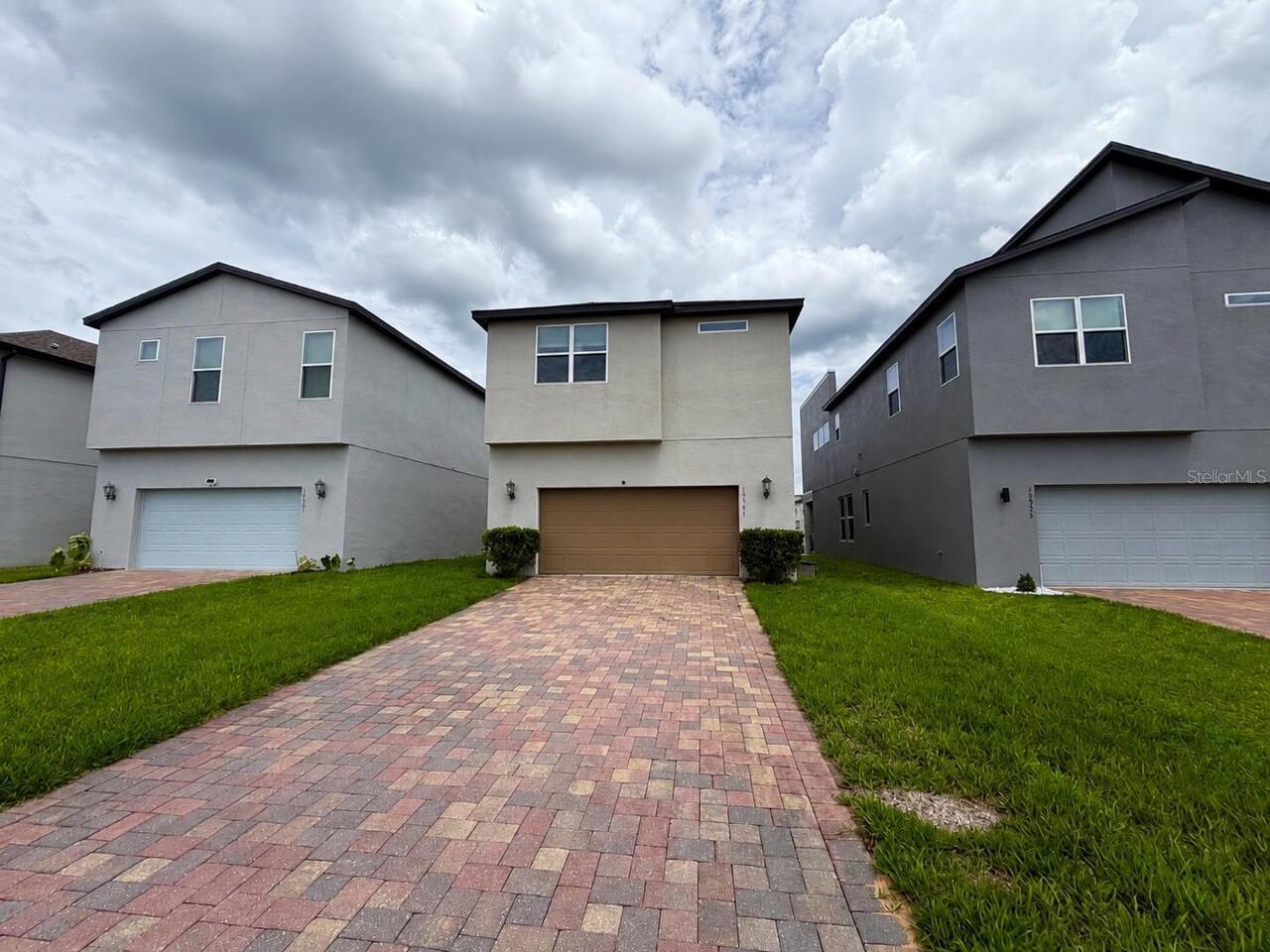 Listing Photo 11