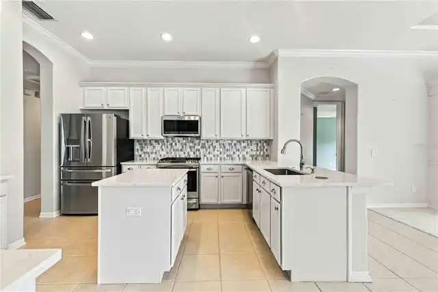 Listing Photo 17