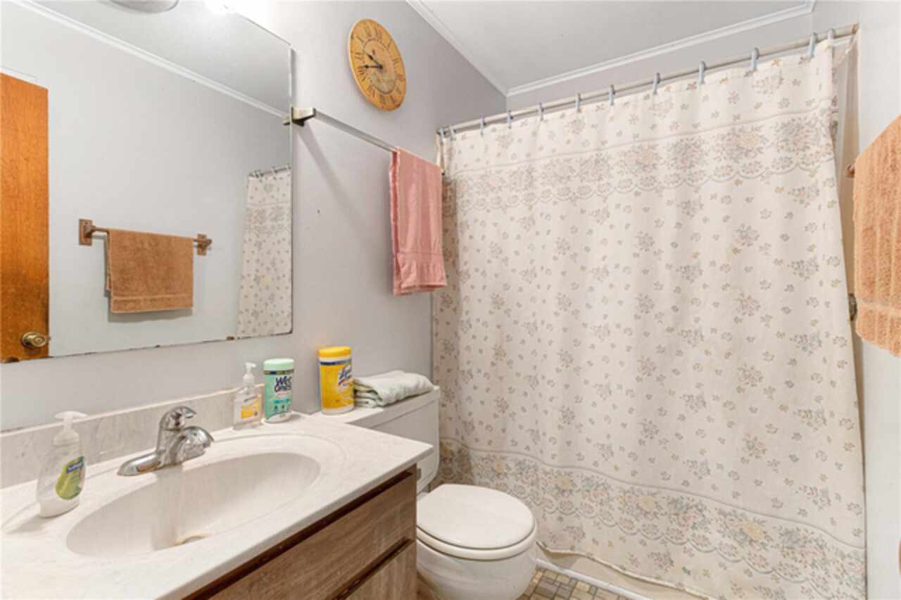 Listing Photo 35